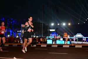 BIB: 203, 229
                            <button type="button" onclick="openModal(15063851)" class="btn btn-primary btn-sm float-right btn-popup" data-toggle="modal" data-target=".modal-high-quality">
                        <i class="fas fa-shopping-cart"></i> Add to Cart
                    </button>
                                            <button type="button" onclick="isThisMe(15063851, true)" class="btn btn-success btn-sm float-right btn-popup btn-isme hidden" data-toggle="tooltip" data-placement="bottom" title="นี่คือรูปของคุณใช่ไหม คลิกที่นี่เพื่อเอาเข้าอัลบั้ม">
                        <i class="fas fa-plus"></i> Add to album
                    </button>
                    <button type="button" onclick="isThisMe(15063851, false)" class="btn btn-warning btn-sm float-right btn-popup btn-isnotme hidden">
                        <i class="fas fa-ban"></i> Remove from album
                    </button>